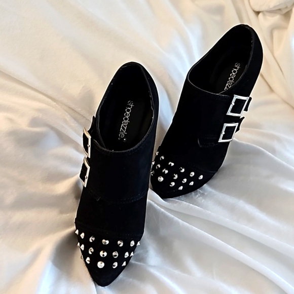 Rocker Spiked Bootie Buckle Heels - Picture 2 of 7